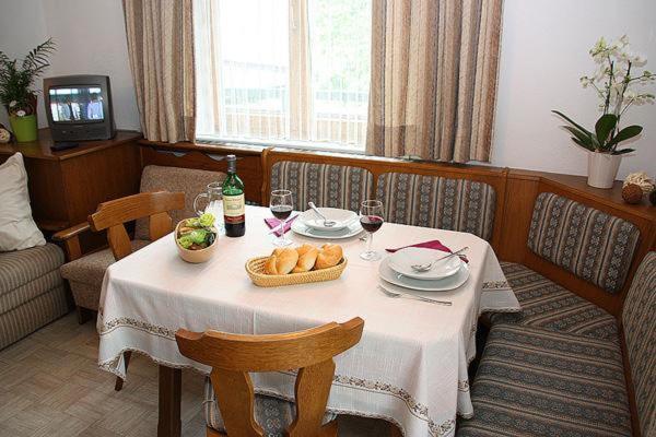 Gaestehaus Neuhauser زيل أم زيلر المظهر الخارجي الصورة