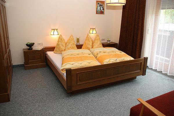 Gaestehaus Neuhauser زيل أم زيلر المظهر الخارجي الصورة