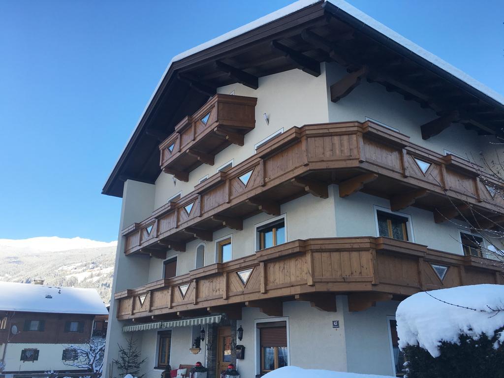 Gaestehaus Neuhauser زيل أم زيلر المظهر الخارجي الصورة